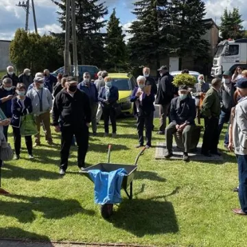 Protest mieszkańców nic nie dał. Ośrodek zdrowia w Ładzicach zlikwidowany. Zastąpi go prywatna placówka