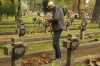 Piotrków Tryb.: posprzątali Cmentarz Wojenny