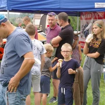 Moto Show Kamieńsk przyciągnął fanów motoryzacji