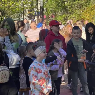 Kolory i bańki mydlane w centrum Radomska