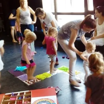 Poznawanie świata przez najmłodszych w MDK