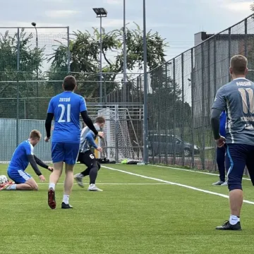 Gołębiarze zwiększają przewagę punktową