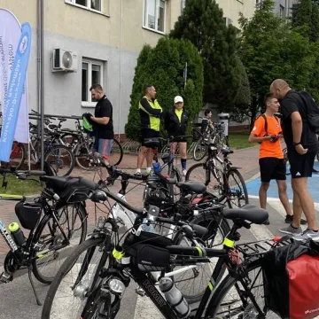 Wystartował I Powiatowy Rajd Rowerowy