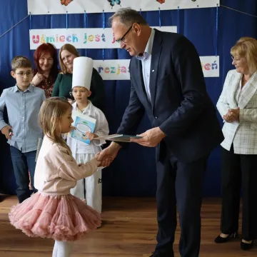 „Wierszyki ćwiczące języki” – konkurs recytatorski w PSP 2 w Radomsku