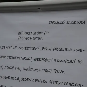 W obronie niezależnych mediów. Protest w Radomsku
