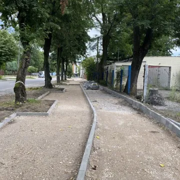 Nowe ścieżki rowerowe w Radomsku. Sprawdziliśmy postęp prac