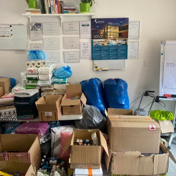 [AKTUALIZACJA] Kolejne punkty zbiórki darów. Radomszczanie ruszyli z pomocą dla Ukrainy