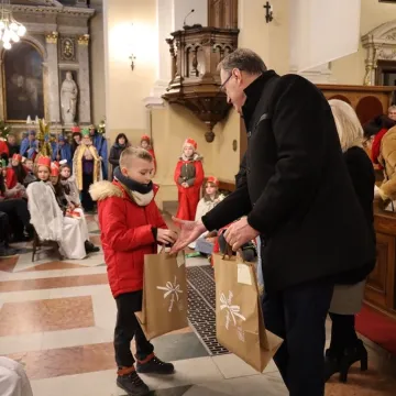 Orszak Trzech Króli 2023 w Radomsku