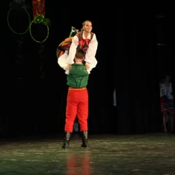 Koncert zespołów folklorystycznych w MDK