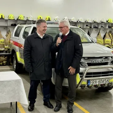 Nowy rozdział w historii OSP Dąbrówka. Jednostka zyskała nowoczesne wyposażenie