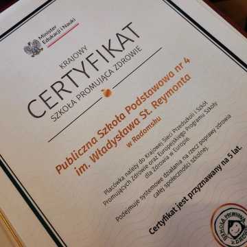Certyfikat „Szkoła Promująca Zdrowie” dla PSP 4 w Radomsku