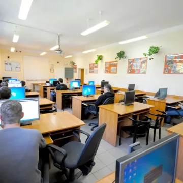 Jeśli programista? To tylko w Elektryku