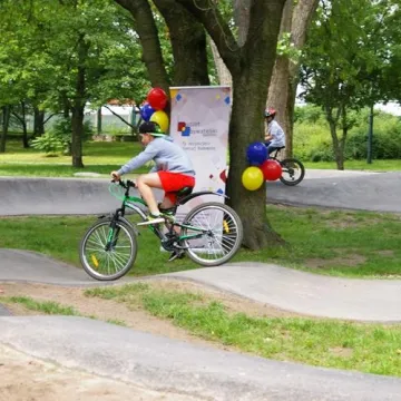Pumptrack w Radomsku oficjalnie oddany do użytku