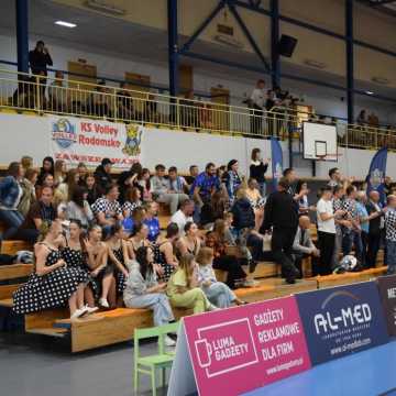 METPRIM Volley Radomsko odprawił debiutanta ze Skierniewic