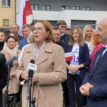 Marszałek Sejmu - Elżbieta Witek z wizytą w Strzałkowie