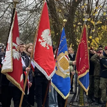 Radomsko uczciło 106. rocznicę odzyskania przez Polskę niepodległości