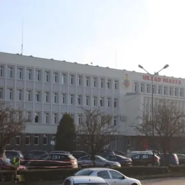 Urząd Miasta Radomska w nowej krasie