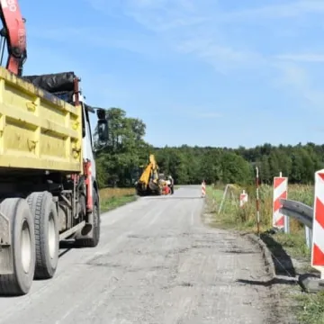 Inwestycje drogowe i nie tylko w gminie Kamieńsk