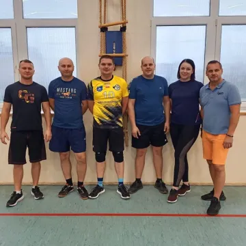 Służby mundurowe rywalizowały w hali sportowej