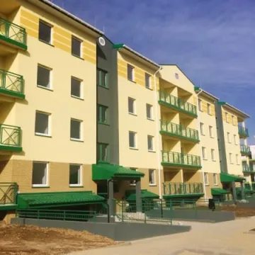 Nowy blok na Sadowej na ukończeniu