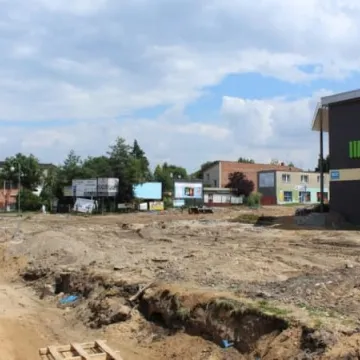 Przebudowa skrzyżowania trwa