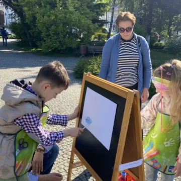 „Kocham moje miasto”. Wizje Radomska oczami przedszkolaków