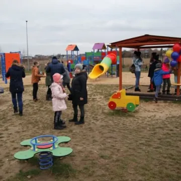 Smaki Kowalowca z rocznicą otwarcia placu zabaw