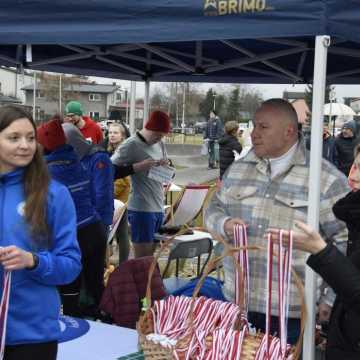 [WIDEO] Glinianki parkRUN w Radomsku. Bieg dla zdrowia i WOŚP 2025