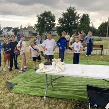 Twórcze chillowanie na Gliniankach. Piknik mimo kapryśnej pogody