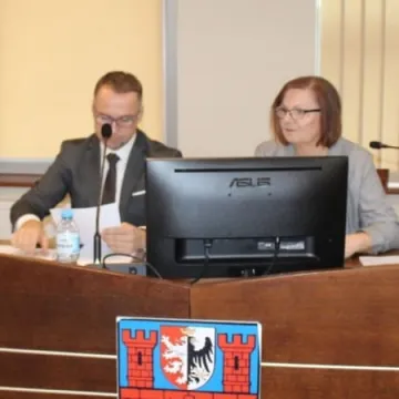 Wyższy podatek od nieruchomości uchwalony