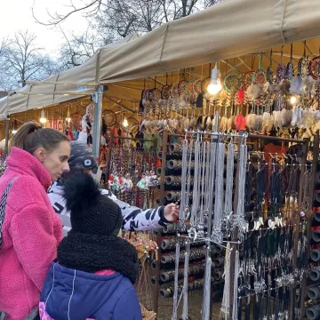 Plac 3 Maja w Radomsku zamienił się w świąteczne miasteczko