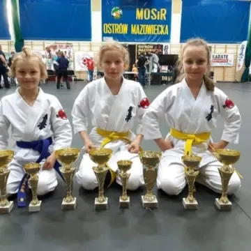 Worek medali zawodników Klubu Karate „Randori”