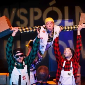 Spektakl Ojczyzna w MDK