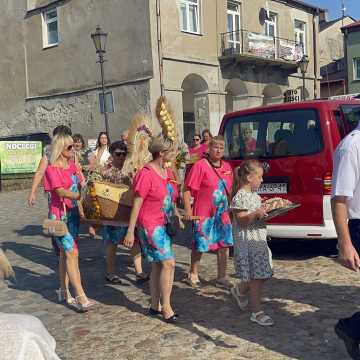 [WIDEO] Dożynki Gminno-Parafialne w Przedborzu – święto plonów i wspólnoty