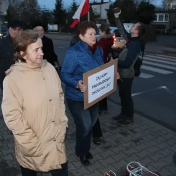 Mieszkańcy blokują Narutowicza