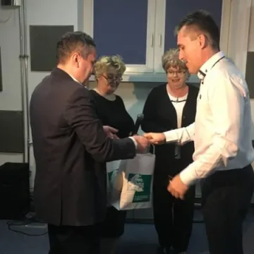 Drzewniak pożegnał gości z Węgier