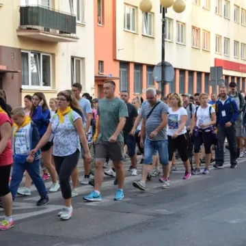 Wierni z Radomska wyruszyli na Jasną Górę