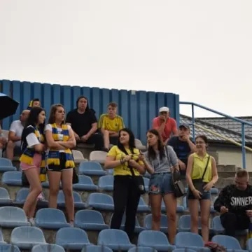 Kibice na meczu RKS Radomsko – Warta Sieradz