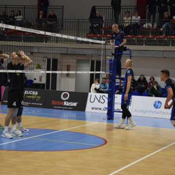 METPRIM Volley Radomsko kończy rok zwycięstwem nad Czarnymi Rząśnia