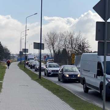 Pomysły na poprawę bezpieczeństwa na skrzyżowaniu ul. Brzeźnickiej z Batorego w Radomsku