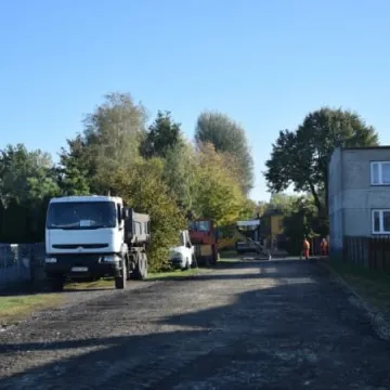Nowy asfalt na ul. Zakątnej