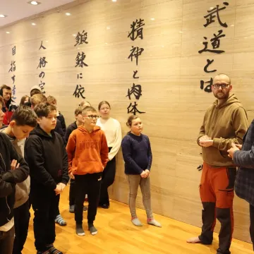 Wybrali się w podróż za jeden uśmiech...