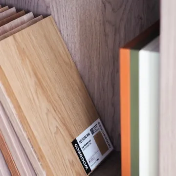 Mobilny showroom firmy Korner na Święcie Pszczoły w Kłomnicach