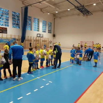 Świąteczne granie w Akademii Młodego Piłkarza RKS Radomsko