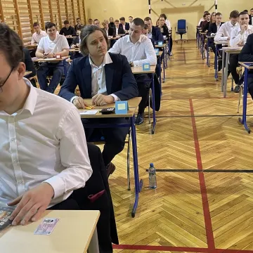 Drugi dzień matury 2024. Dziś maturzyści mierzą się z matematyką