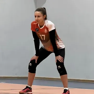 Inauguracyjne spotkania ligi siatkówki kobiet w Radomsku