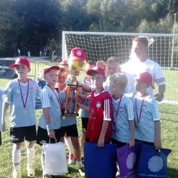 RAP Radomsko wygrywa piłkarski turniej w Istebnej