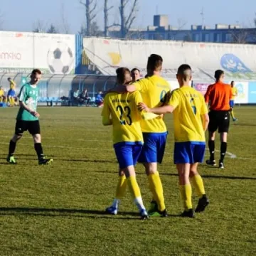 RKS rozgromił rezerwy Pelikana Łowicz 