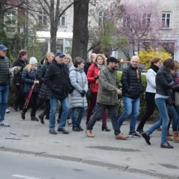 Wiec poparcia dla strajkujących nauczycieli w Radomsku