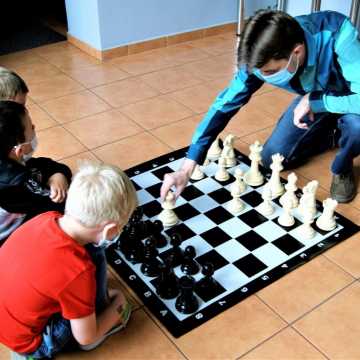 Spotkanie z szachami w muzeum w Radomsku